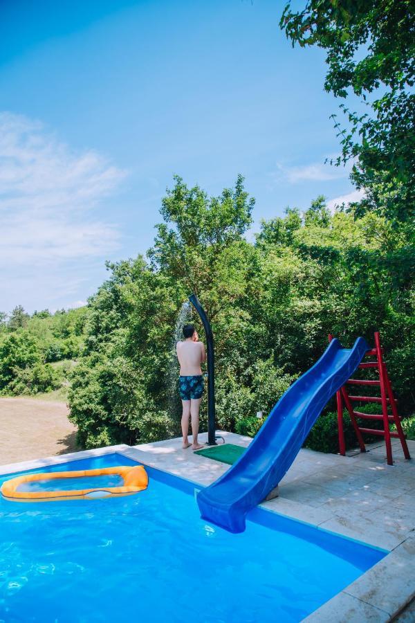 Вілла Casa Karnevali Zminj Екстер'єр фото